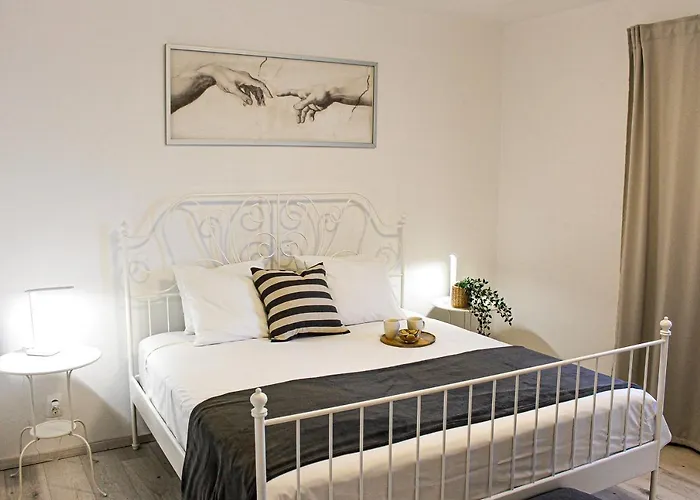 Stylish City View Apartment * Bellela *